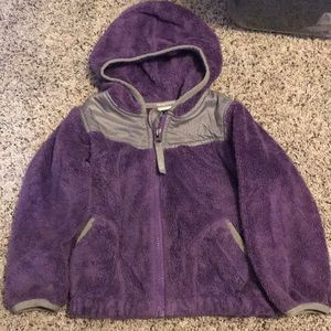 2t purple North Face fleece jacket